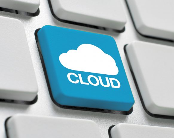 3 myths about cloud hosting